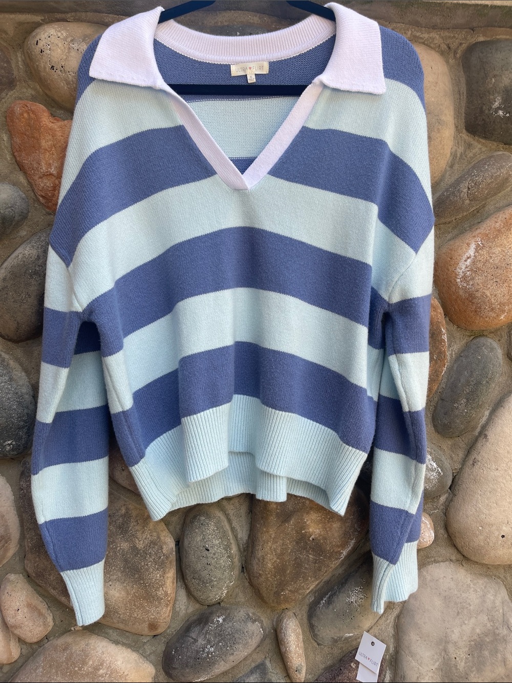 Ultra Flirt Striped Pullover V-Neck Sweater XL NWT